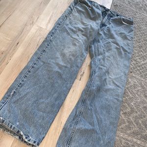 IZOD vintage mom jeans. Trendy!